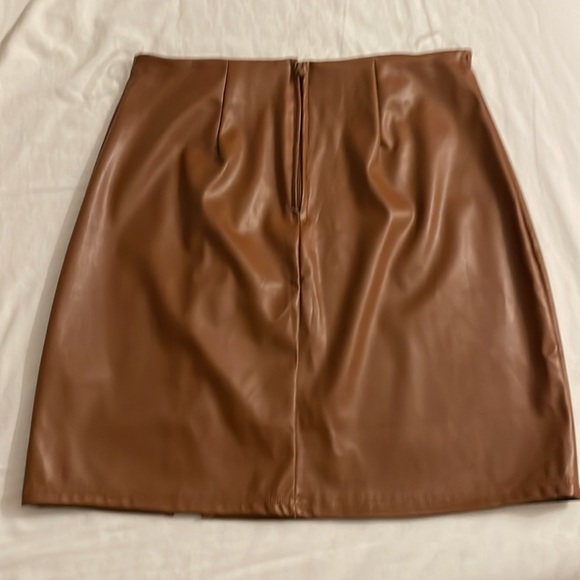 Windsor Slay It With Style Mini Skirt black size small
Size: S - Picture 4 of 10